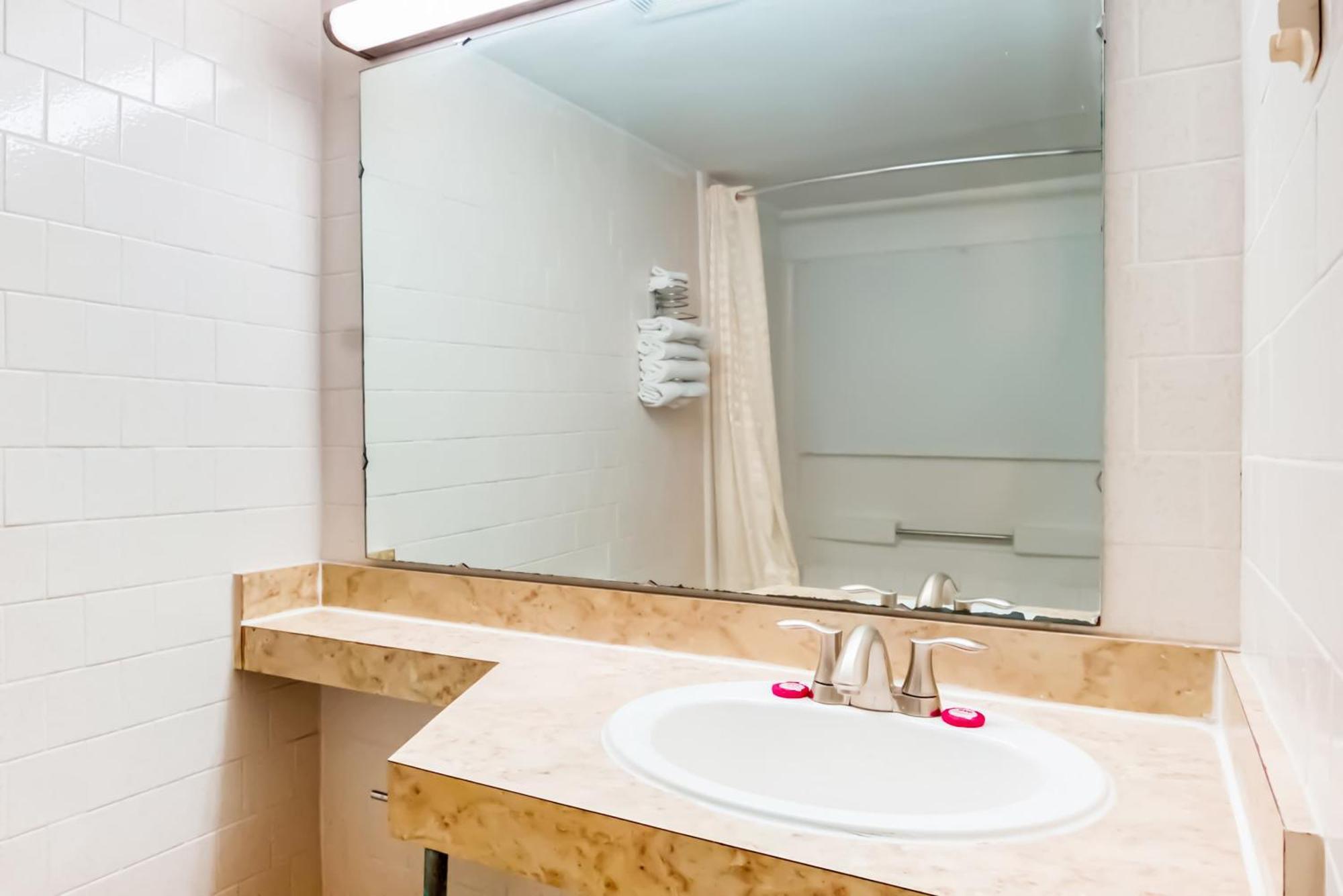 Oyo Hotel Alice Tx Hwy 281 West Esterno foto
