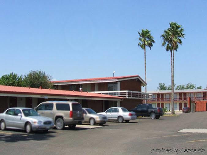 Oyo Hotel Alice Tx Hwy 281 West Esterno foto